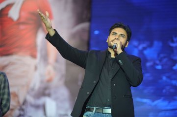 Attarintiki Daredi Thank You Meeting